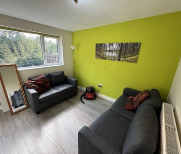 Yearsley Crescent, Huntington - P1054 - Photo 1