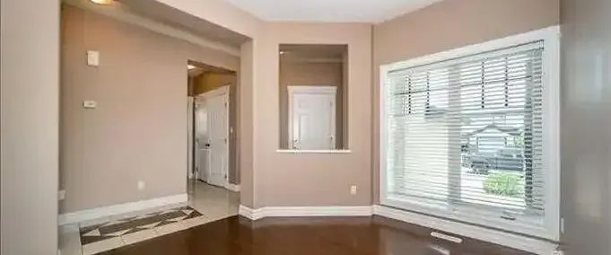 2300+ SQ Feet House in Callaghan for Rent - Available on October 1, 2024 | Edmonton - Photo 1