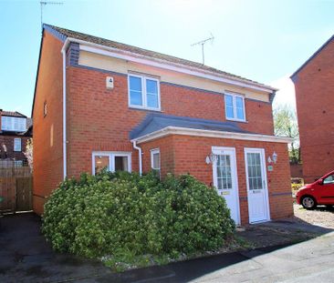 2 bedroom semi-detached house to rent - Photo 5