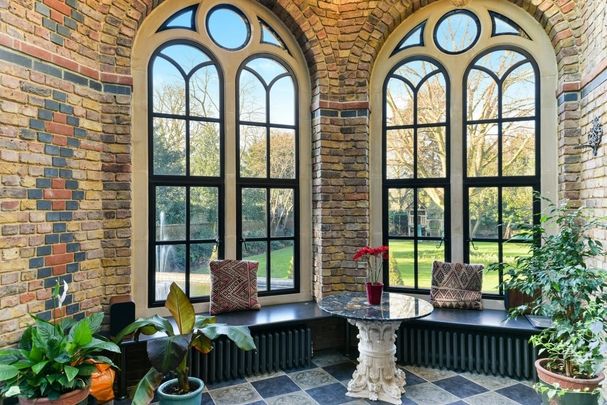 11 bedroom detached house to rent - Photo 1