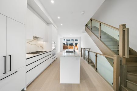 For Lease - 20 Lou Parsons Way Unit# 12, Mississauga, Ontario - Photo 3