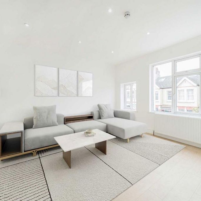 2 bedroom flat to rent - Photo 1