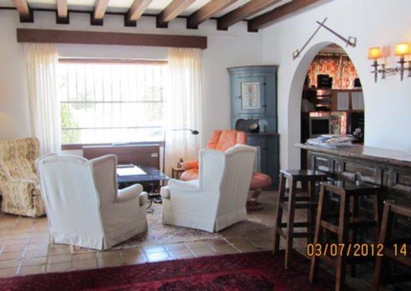 Super Rustic Villa in Entre Naranjos Y Flores Alfaz Del Pi For Long Term Rental