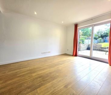 3 bedroom terraced house to rent - Photo 4