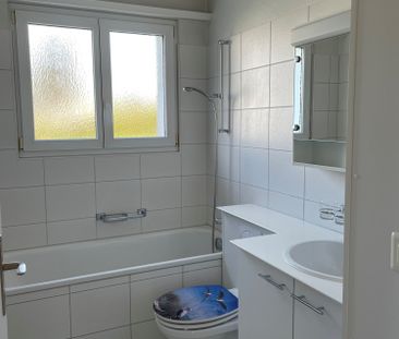 Helle Wohnung mit schönem Seeblick - Photo 4