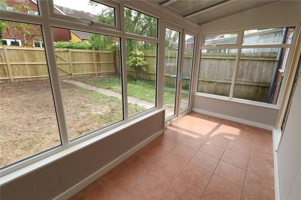 3 bedroom terraced house to rent - Photo 1