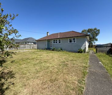 3 Bedroom House in Masterton - Photo 6