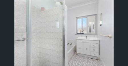 2 Bedroom House for Rent - Partly Furnished - Photo 3