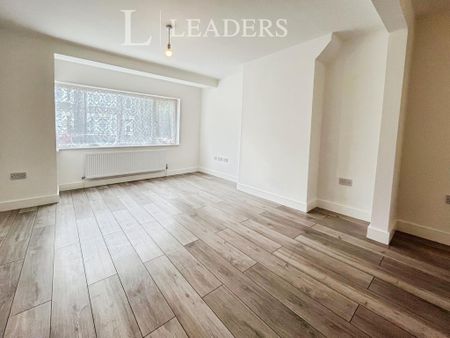 3 bedroom terraced house to rent - Photo 3