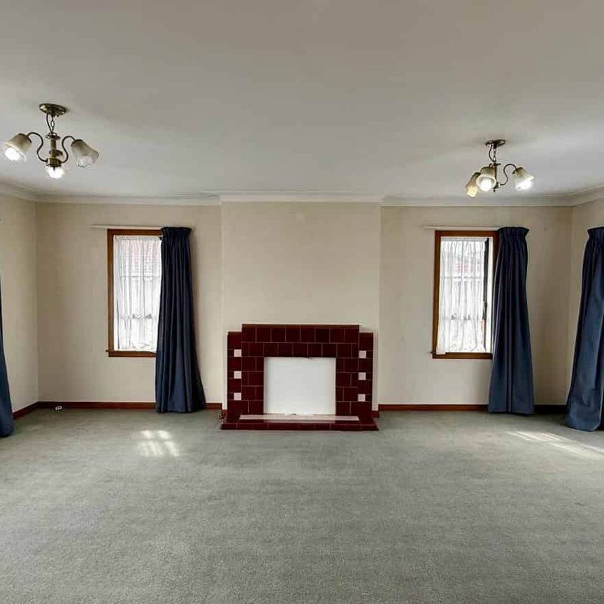 The Best of Dominion Road at Your Doorstep! - Photo 1