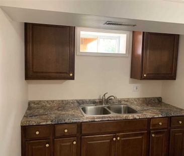 For Lease - 6 Prince Charles Drive Unit# Lower, Halton Hills, Ontario - Photo 3