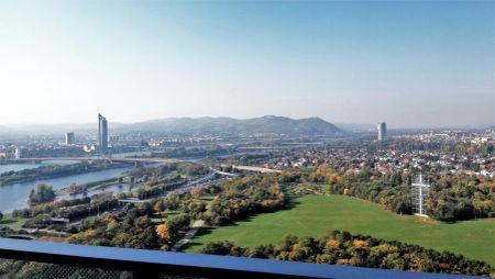 All-inclusive spacious studio apartment on a higher floor for short-term rent! - Photo 5