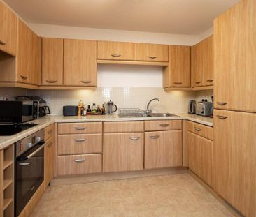 1 bedroom apartment to rent - Photo 5