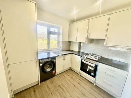 Leyswood Drive, Ilford, IG2, Property for rent - Photo 4