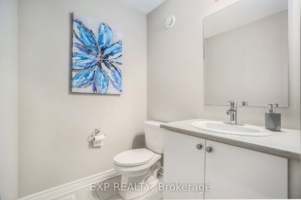 83 Stockholm Private - Photo 1