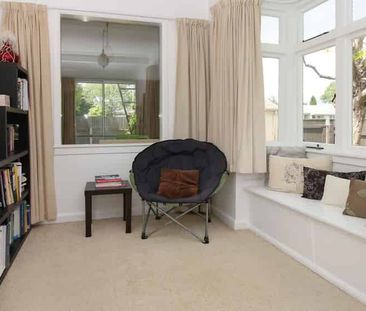 ROSLYN - 1 BEDROOM - Photo 5