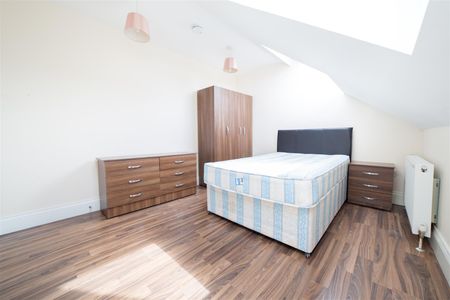 4 bed maisonette to rent in Addycombe Terrace, Newcastle Upon Tyne, NE6 - Photo 4