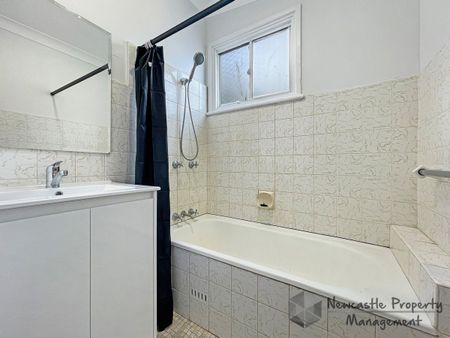 12 Cambridge Drive, Garden Suburb - Photo 5