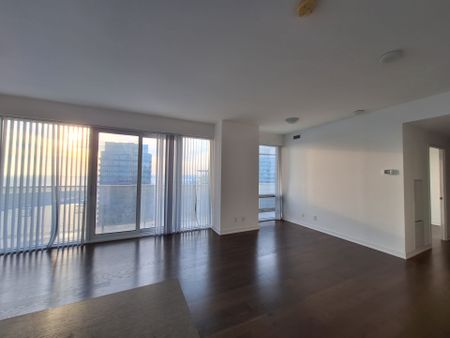 For Lease - 100 Harbour Street Unit# 6710, Toronto, Ontario - Photo 3