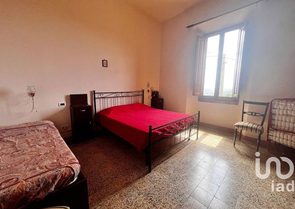 Via San Martino Altoreggi, Figline e Incisa Valdarno, Tuscany 50063