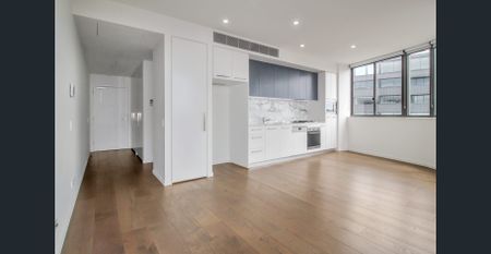 Modern one bedroom apartment with outlook - Photo 4