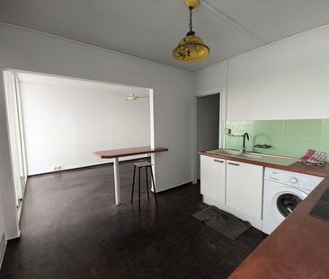 Location Appartement 3 pièces 65m² CAYENNE 97300 - Photo 3