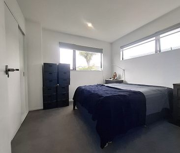 40 Raupeti Lane, Henderson - Photo 4