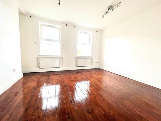 London Road, Croydon - Photo 1