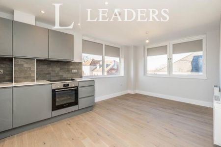 1 bedroom flat to rent - Photo 2