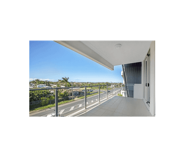 Stylish Modern Apartment in West Mackay - Photo 2