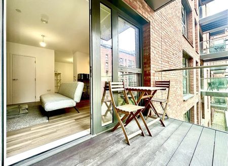Studio Flat, St Pier Court, E13 - Photo 4