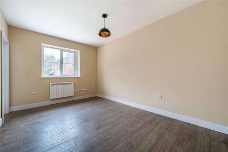 Three-bedroom barn cottage in rural Hamptworth, on the edge of the New Forest. - Photo 3