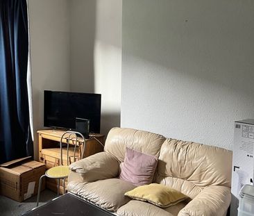 Room in a Shared House, Fosse Road South, LE3 - Photo 5