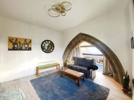 1 bedroom Flat To Let Total Size: 571 SQ FT - Photo 1