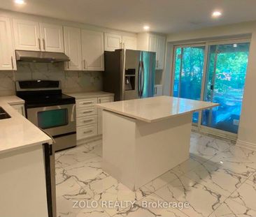 For Lease - 236 Renforth Drive, Toronto, Ontario - Photo 5