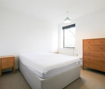 2 bedroom property to rent - Photo 6