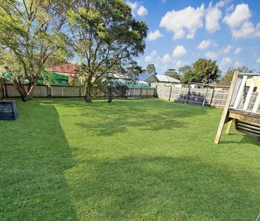 3 Bedroom Home in Prime Location! - Photo 5