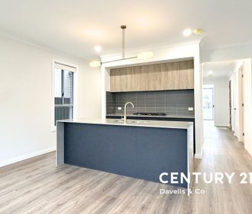 Brand New & Ready to Move in - Photo 1