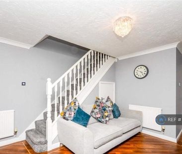 2 bedroom terraced house to rent - Photo 3