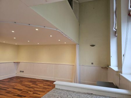 2 bedroom flat to rent - Photo 2
