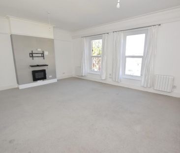 3 bedroom apartment to rent - Photo 6
