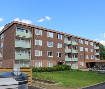 Hudiksvallsvägen 1 B - Foto 1