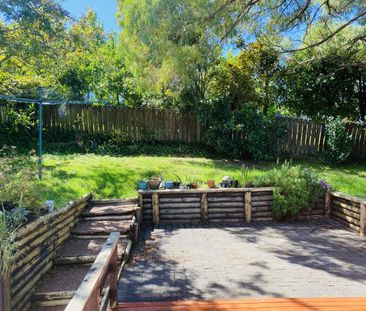 Property Management46 Trias Road, Sunnynook - House for Rent - Photo 6