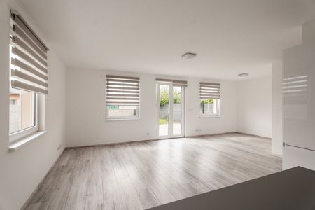 Pronájem domu 106 m² s pozemkem 701 m² - Photo 4