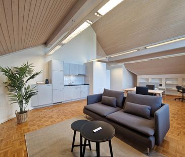 1 Zimmer, 57 m², 2. Stock - Photo 2