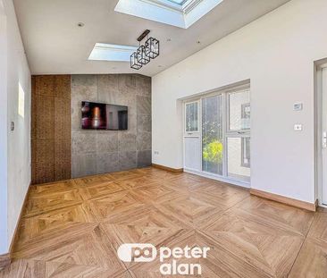 Caer Graig, Radyr, Cardiff, CF15 - Photo 3