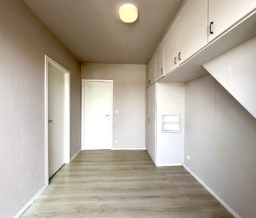 Dakappartement met één slaapkamer - Photo 5