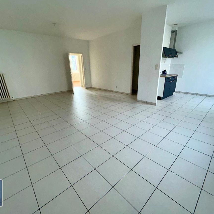 Location Appartement 4 pièces 70m² ALENCON 61000 - Photo 1