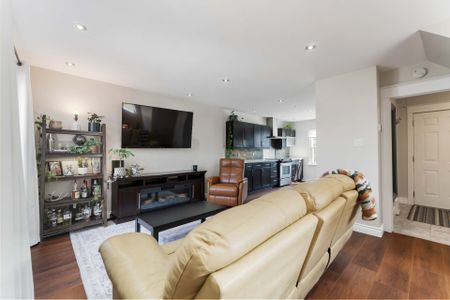 For Lease - 54 Weir Street, Hamilton, Ontario - Photo 4