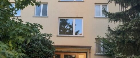 3-room apartment flooded with light in Zurich Wollishofen - Photo 1